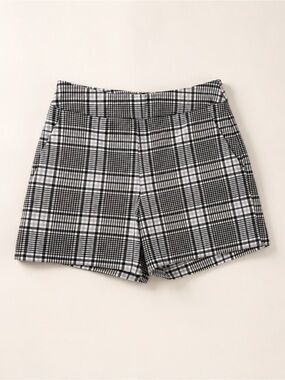 Madison Black & White Plaid Bermuda Shorts
